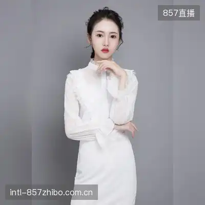 胡列娜